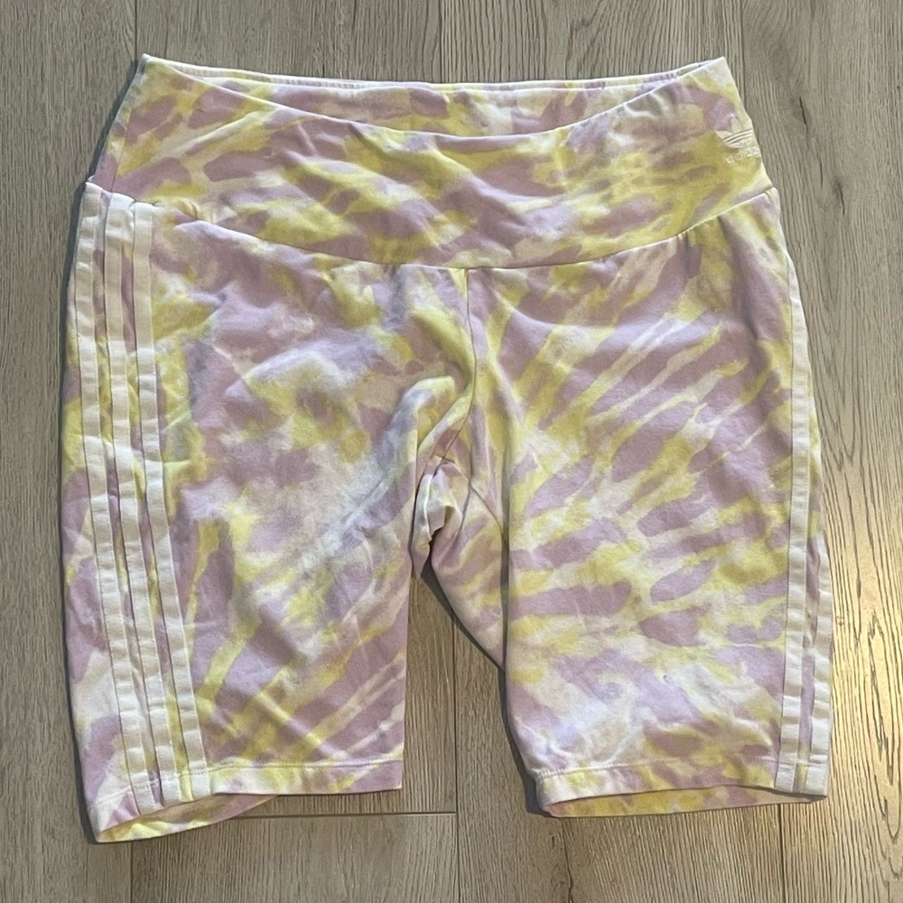 Adidas Tie Dye Pastel Bike Shorts - Picture 9 of 10